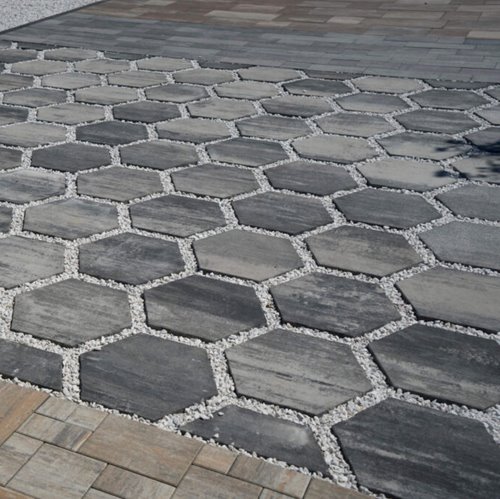 Bruk-Bet NOVATOR HEXAGON ECO gr 8 cm, COLOR-MIX