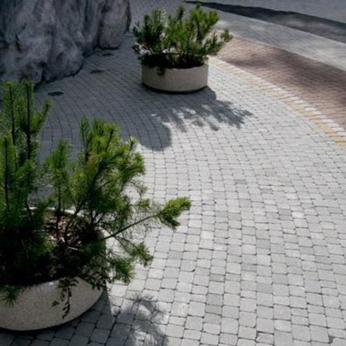 Bruk-Bet LOGO gr. 8  antic - postarzana