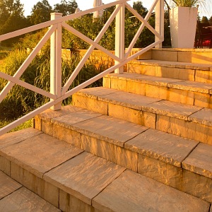 Bruk-Bet KAMIEŃ CIOSANY gr. 4 cm, pakiet płyt