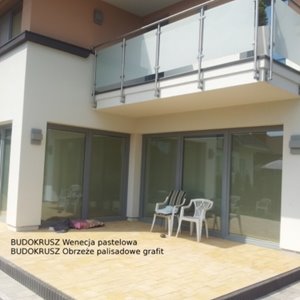 Aranżacja podjazdu z kostki Wenecja - Galeria Kostki